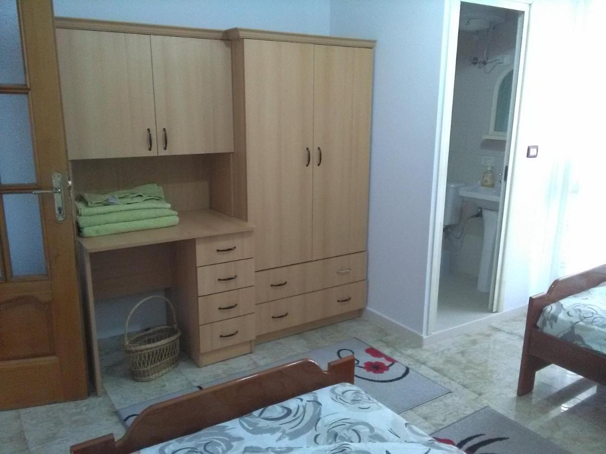 Vila Sula Guesthouse Драч Екстериор снимка